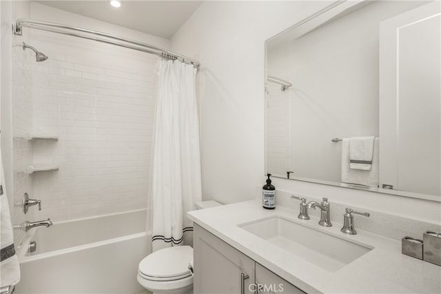 201 Lynx, Irvine, CA 92618