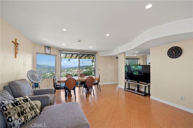 2638 W Victoria Drive, Alpine, CA 91901