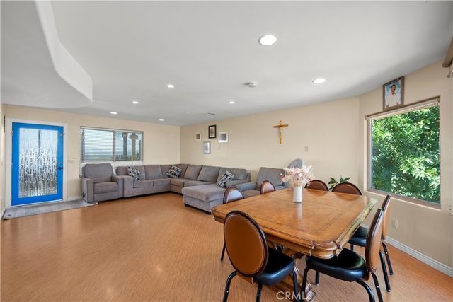 2638 W Victoria Drive, Alpine, CA 91901