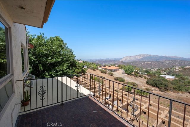 2638 W Victoria Drive, Alpine, CA 91901
