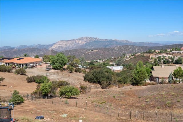 2638 W Victoria Drive, Alpine, CA 91901