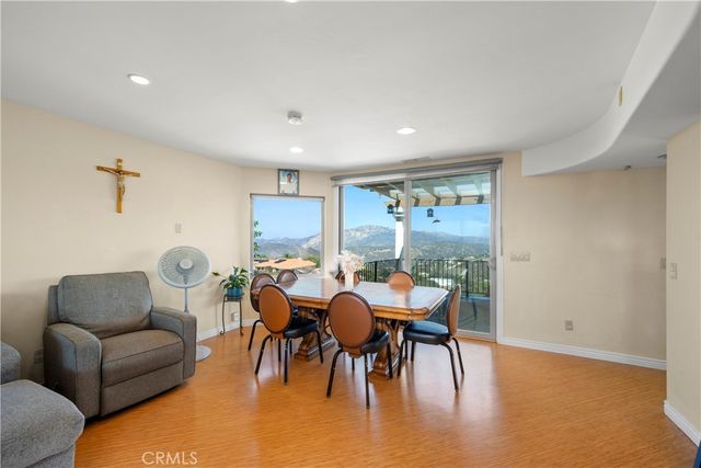 2638 W Victoria Drive, Alpine, CA 91901