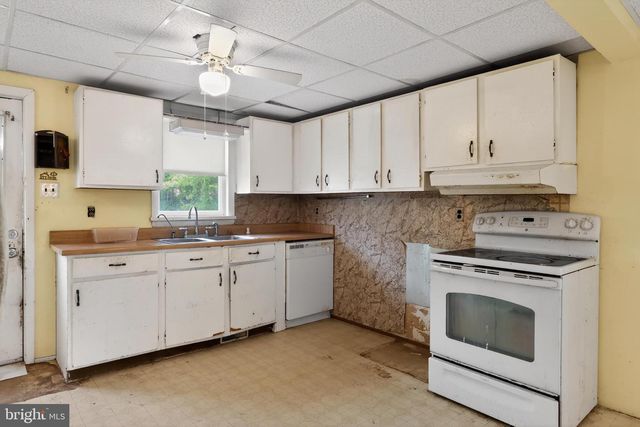 934 SINGERLY RD, Elkton, MD 21921