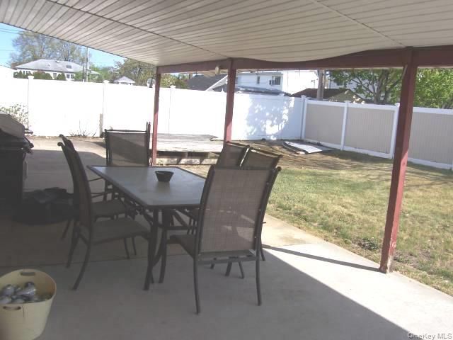1053 Lorraine Drive, Franklin Square, NY 11010