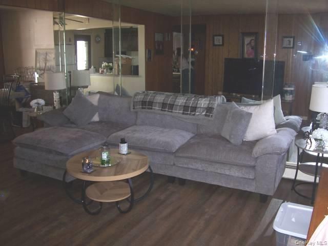 1053 Lorraine Drive, Franklin Square, NY 11010