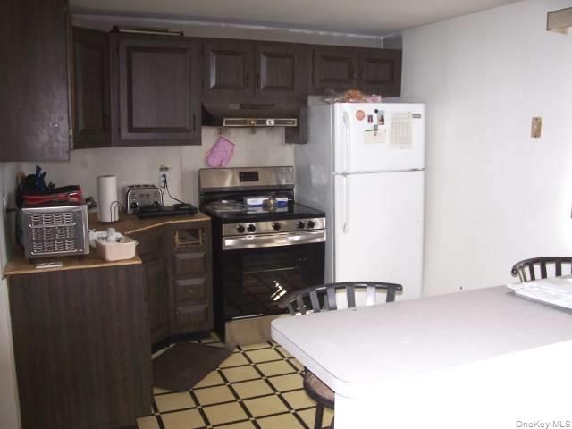 1053 Lorraine Drive, Franklin Square, NY 11010