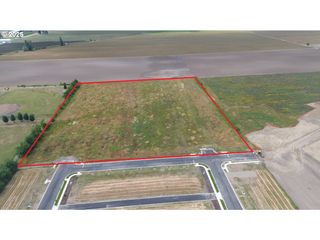 9008 Ne Parr (near) Rd, Woodburn, OR 97071