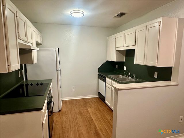 609 W Mlk Drive 609, San Marcos, TX 78666