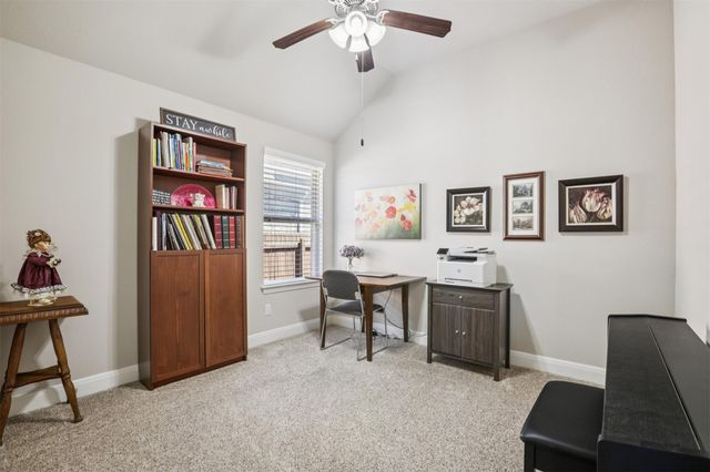 204 Miracle Rose WAY, Liberty Hill, TX 78642