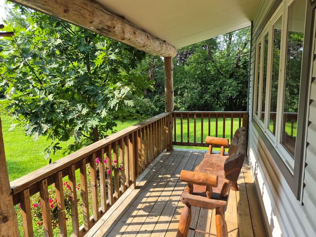 26467 W Grass Lake Road, Antioch, IL 60002