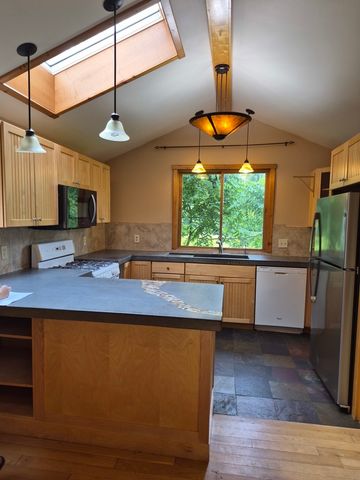 26467 W Grass Lake Road, Antioch, IL 60002
