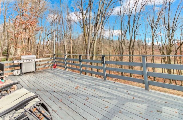 29 Manito Trail, Malvern, OH 44644