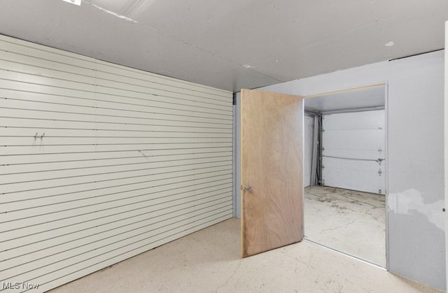 29 Manito Trail, Malvern, OH 44644