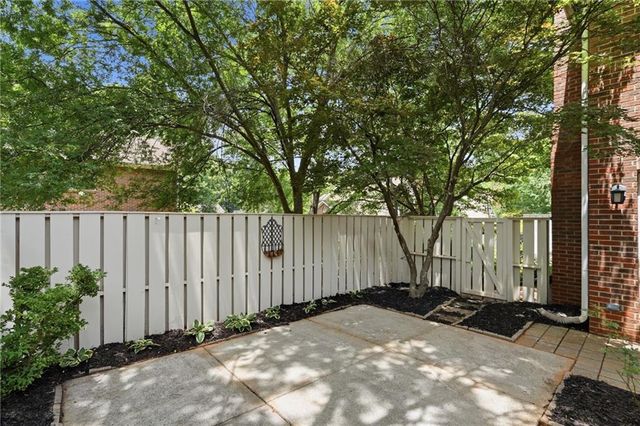 117 Mary Gay Court, Decatur, GA 30030