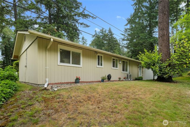 8223 Paine Street SW, Lakewood, WA 98499
