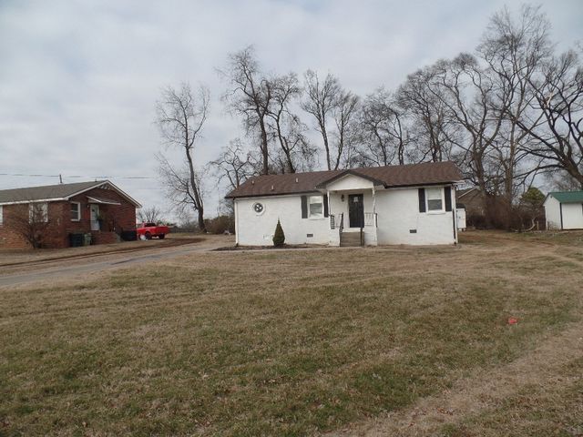 106 Richland Ct, Gallatin, TN 37066