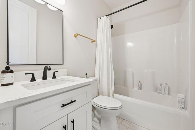 140 Thorntons Creek Drive, Erwin, NC 28339