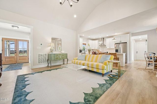 140 Thorntons Creek Drive, Erwin, NC 28339