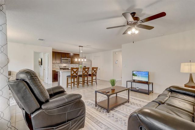 308 W FAIRWAYS VIEW DRIVE, Beverly Hills, FL 34465