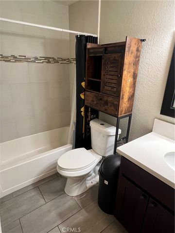 866 N Eucalyptus, Rialto, CA 92376