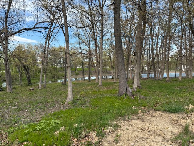 733 Druim Trail, Crown Point, IN 46307