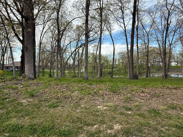 733 Druim Trail, Crown Point, IN 46307