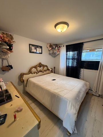 1643 Sycamore Street, Des Plaines, IL 60018