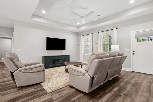 785 S May Street, Kingsland, GA 31548