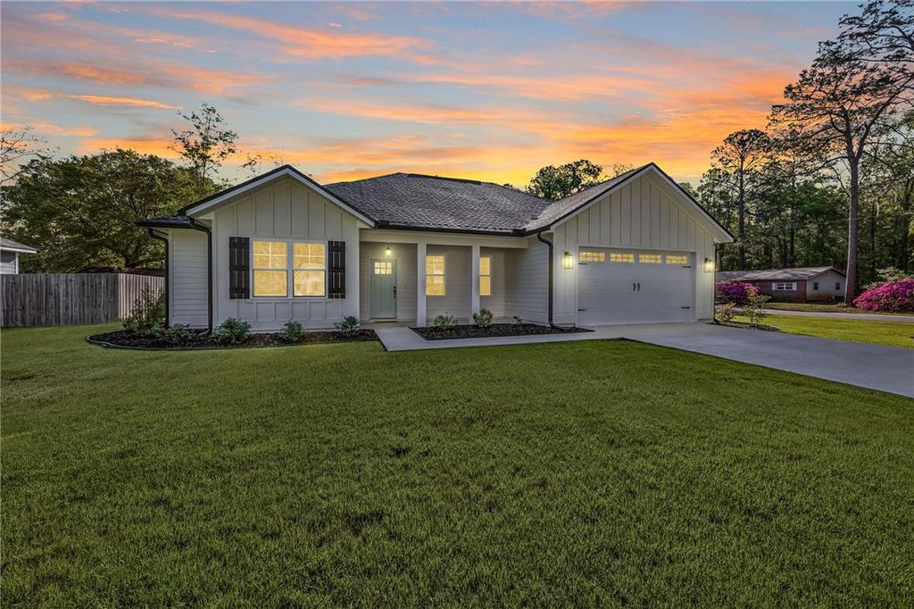 785 S May Street, Kingsland, GA 31548