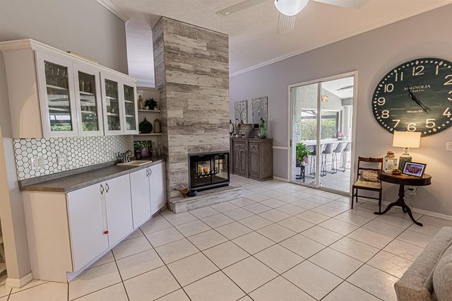 1375 SW Bent Pine Cove, Port St. Lucie, FL 34986