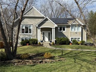 10806 NW 75th Terrace, Weatherby Lake, MO 64152