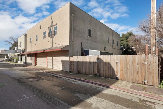 14144 Market St, Walnut Grove, CA 95690