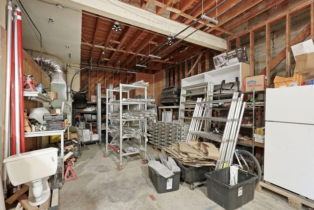 14144 Market St, Walnut Grove, CA 95690