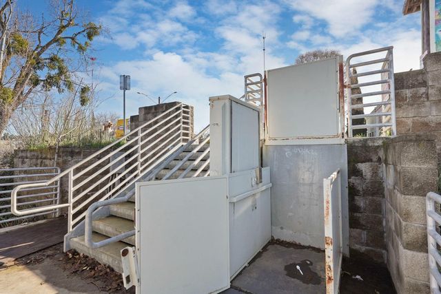 14144 Market St, Walnut Grove, CA 95690