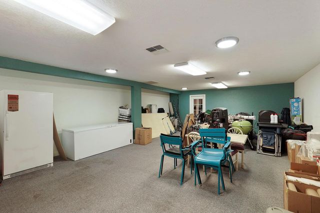 14144 Market St, Walnut Grove, CA 95690