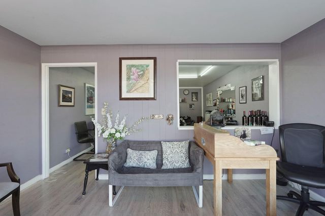 14144 Market St, Walnut Grove, CA 95690