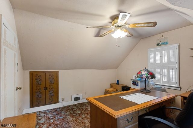 45 Cleveland Ave, Hasbrouck Heights Boro, NJ 07604