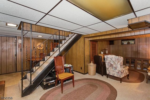 45 Cleveland Ave, Hasbrouck Heights Boro, NJ 07604