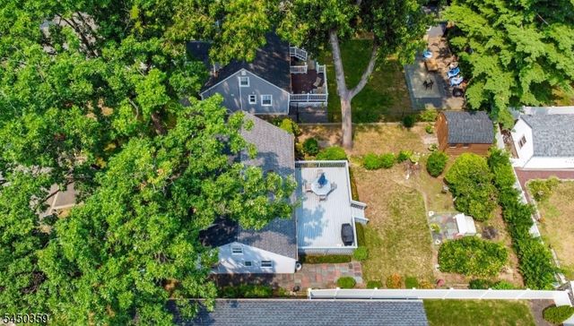 45 Cleveland Ave, Hasbrouck Heights Boro, NJ 07604