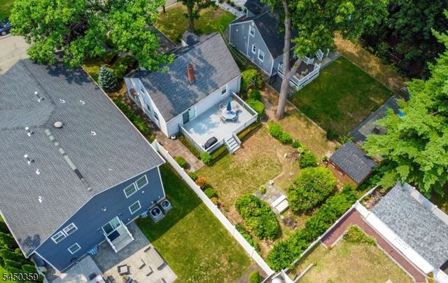 45 Cleveland Ave, Hasbrouck Heights Boro, NJ 07604