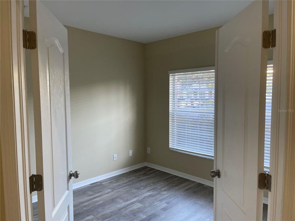 Image 6 of property listing at 15733 STABLE RUN DRIVE, Spring Hill, FL 34610