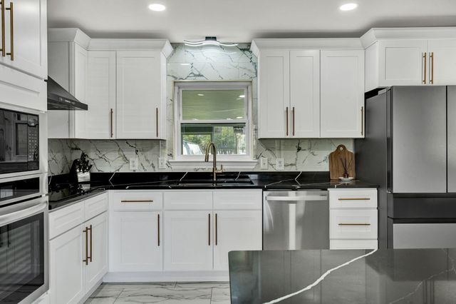 7011 Leslie Dell Lane, Chattanooga, TN 37421