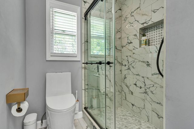 7011 Leslie Dell Lane, Chattanooga, TN 37421