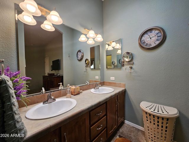 650 N Hawes Road 4614, Mesa, AZ 85207