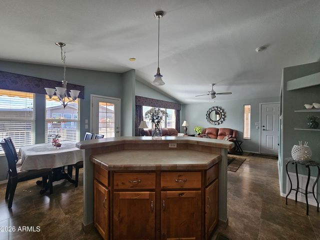 650 N Hawes Road 4614, Mesa, AZ 85207