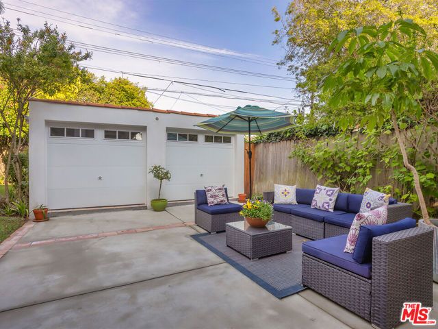 2026 Greenfield Avenue, Los Angeles, CA 90025