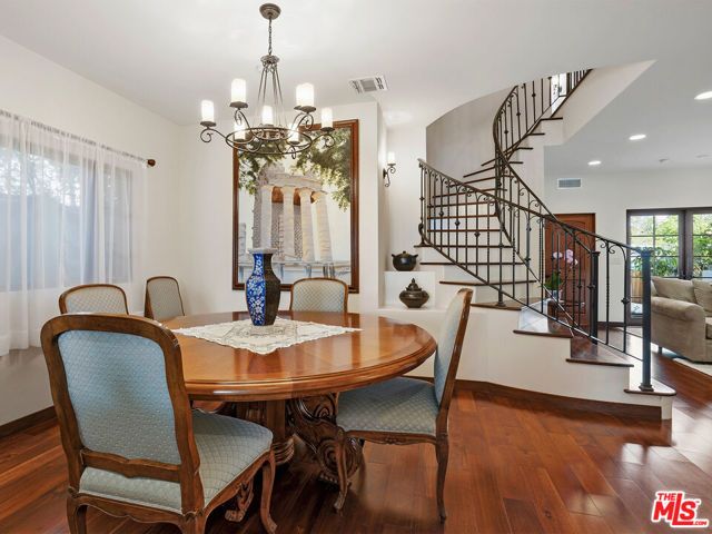 2026 Greenfield Avenue, Los Angeles, CA 90025