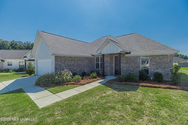203 Silver Maple Place, Canton, MS 39046