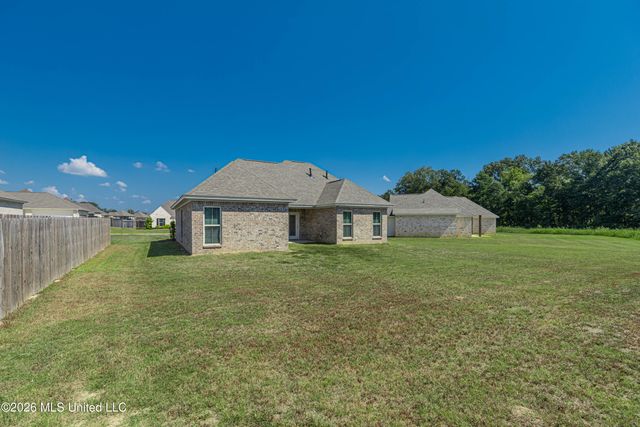 203 Silver Maple Place, Canton, MS 39046