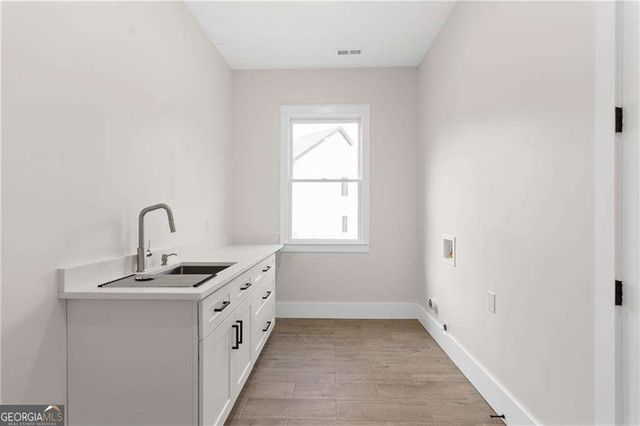 394 Settlers Ridge Dr., Ball Ground, GA 30107